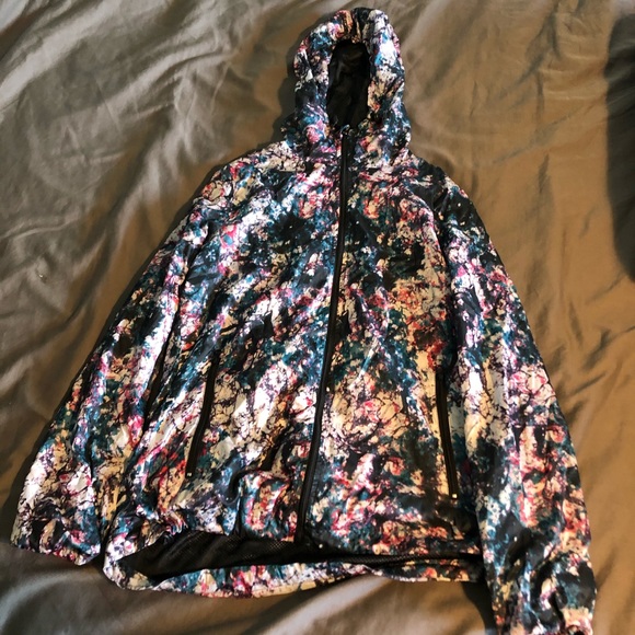 Multi colour size XS light rain jacket from the brand Joe Fresh. - Picture 1 of 4